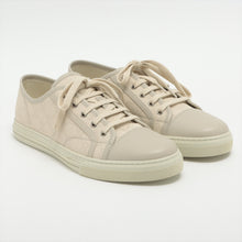 Load image into Gallery viewer, Gucci GG Canvas &amp; Leather Sneakers Cream