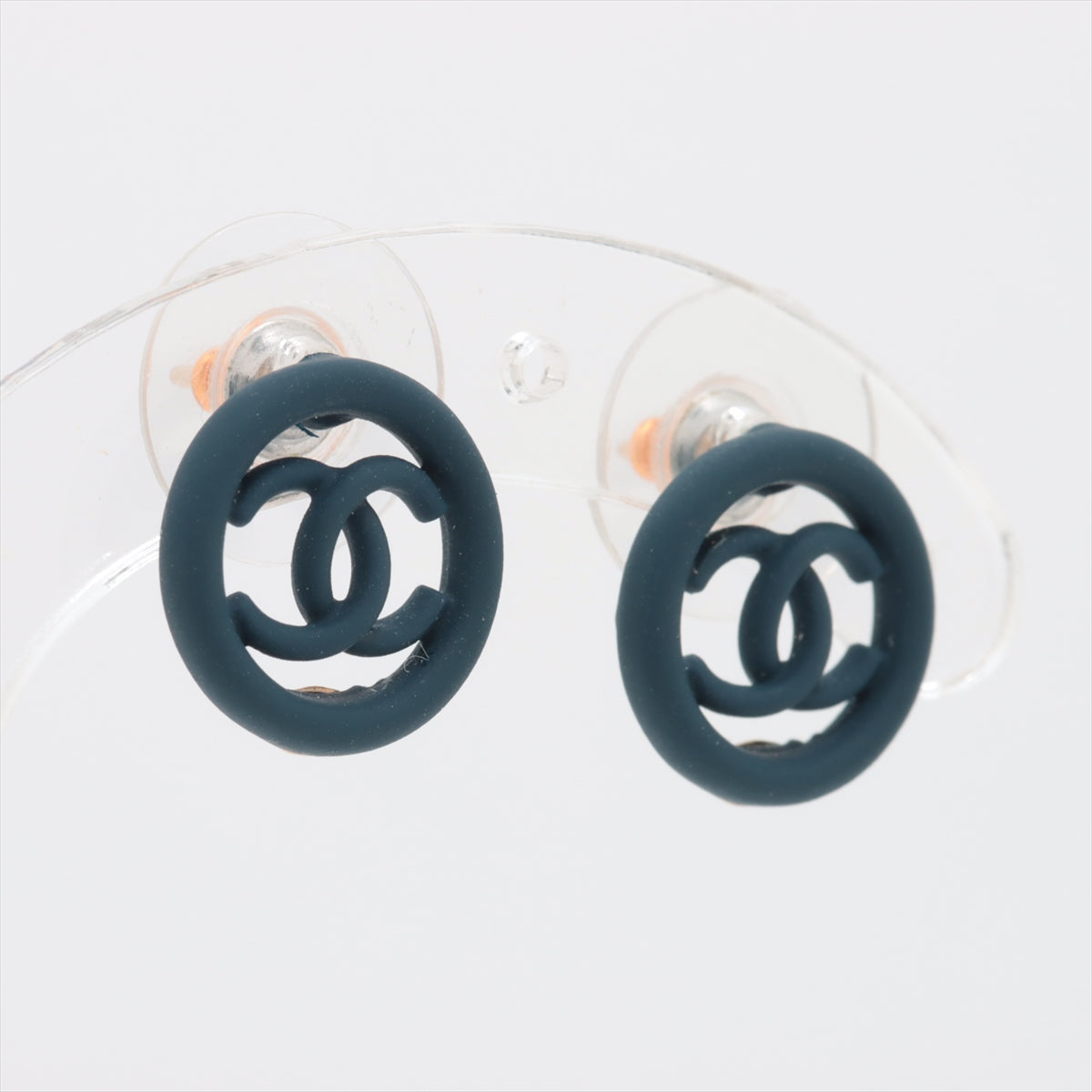 Chanel Round  CC Logo Stud Earring