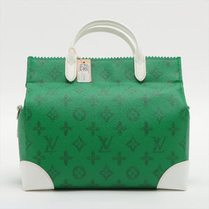 Louis Vuitton Monogram Everyday LV Liter Two-Way Bag in Green