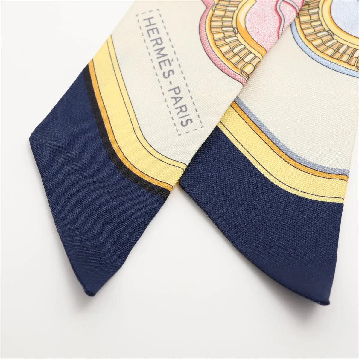 Hermès Twilly Grand Apparat Horses Scarf Silk Ivory
