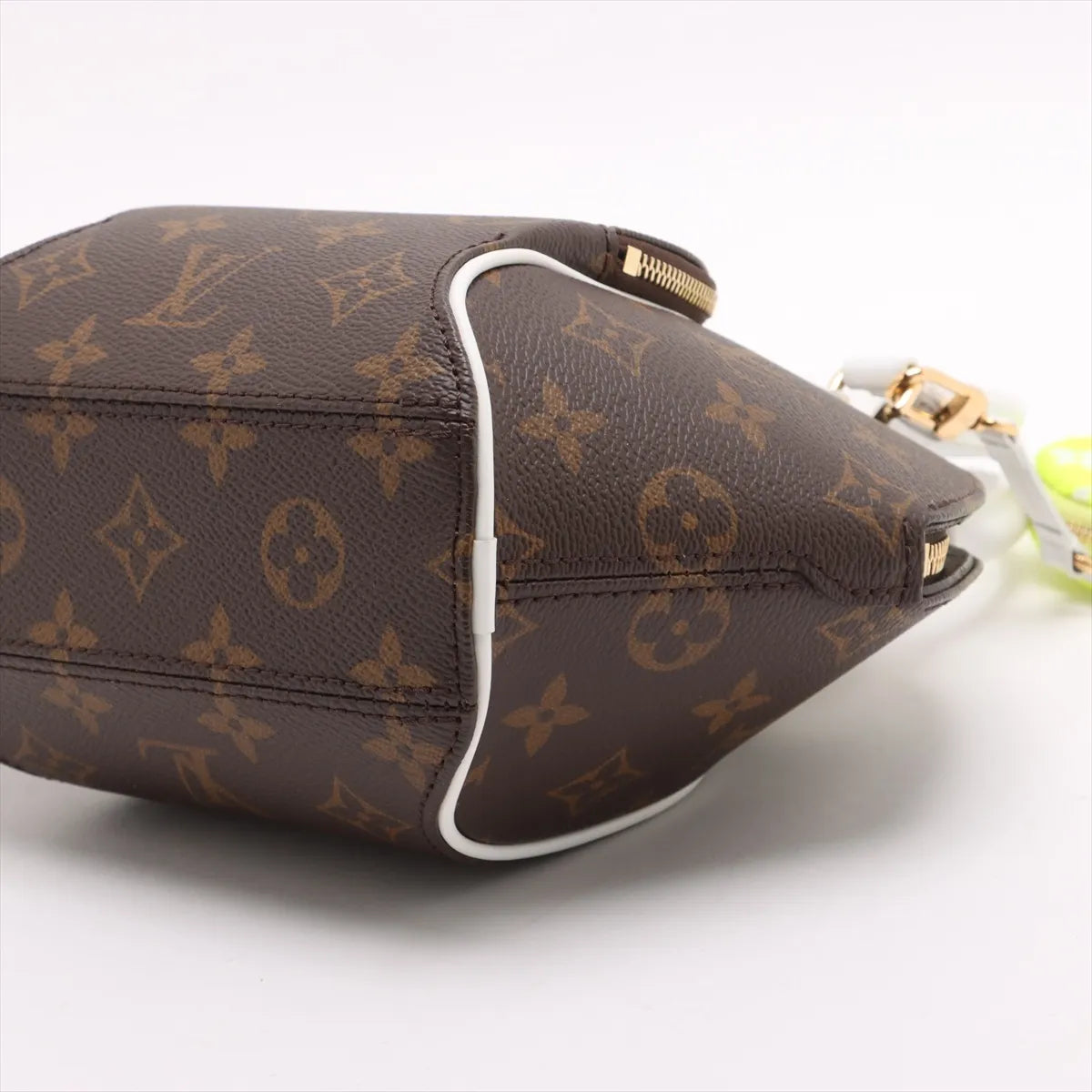Louis Vuitton Monogram Ellipse BB