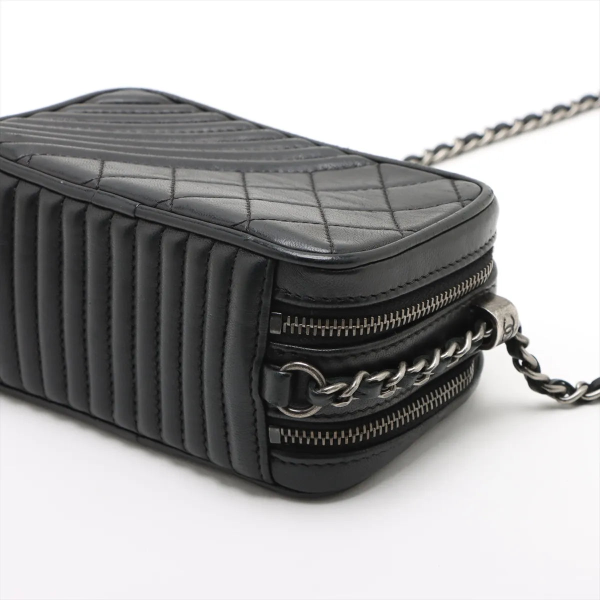 Chanel Matelasse and Slant Stiching Lambskin Chain Shoulder Bag Black