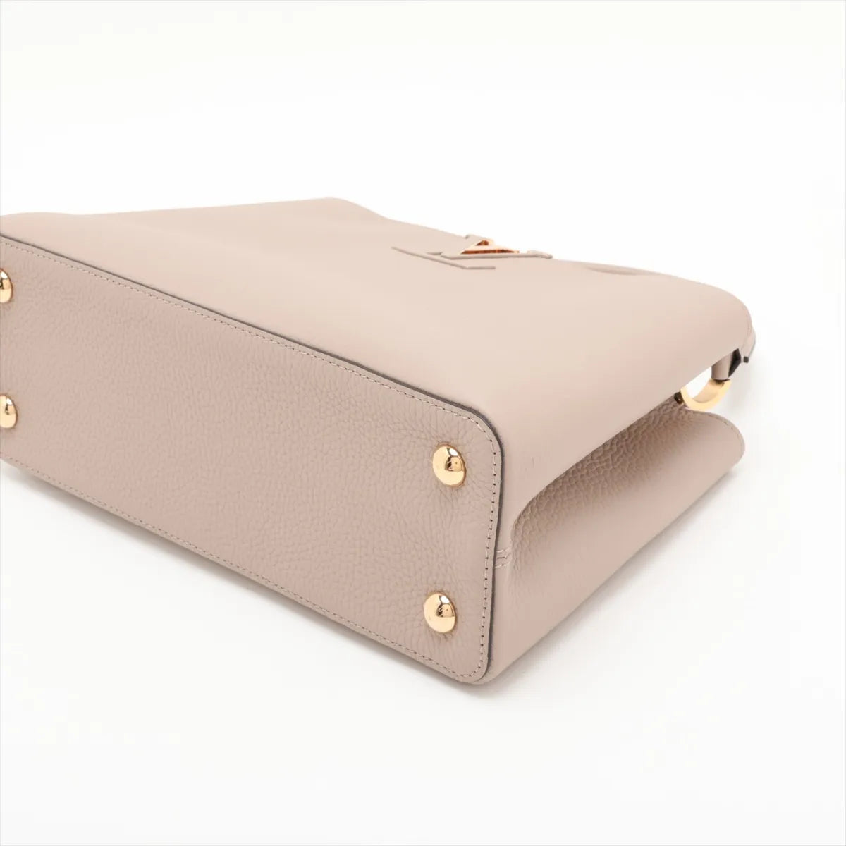 Louis Vuitton Capucines PM Beige