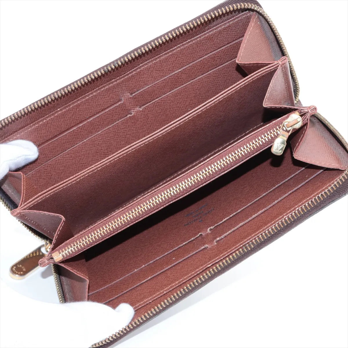 Louis Vuitton Monogram Zippy Wallet