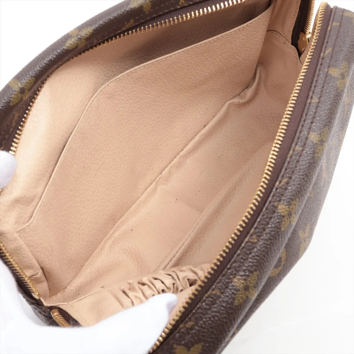 Louis Vuitton Monogram Trousse Toilette 23