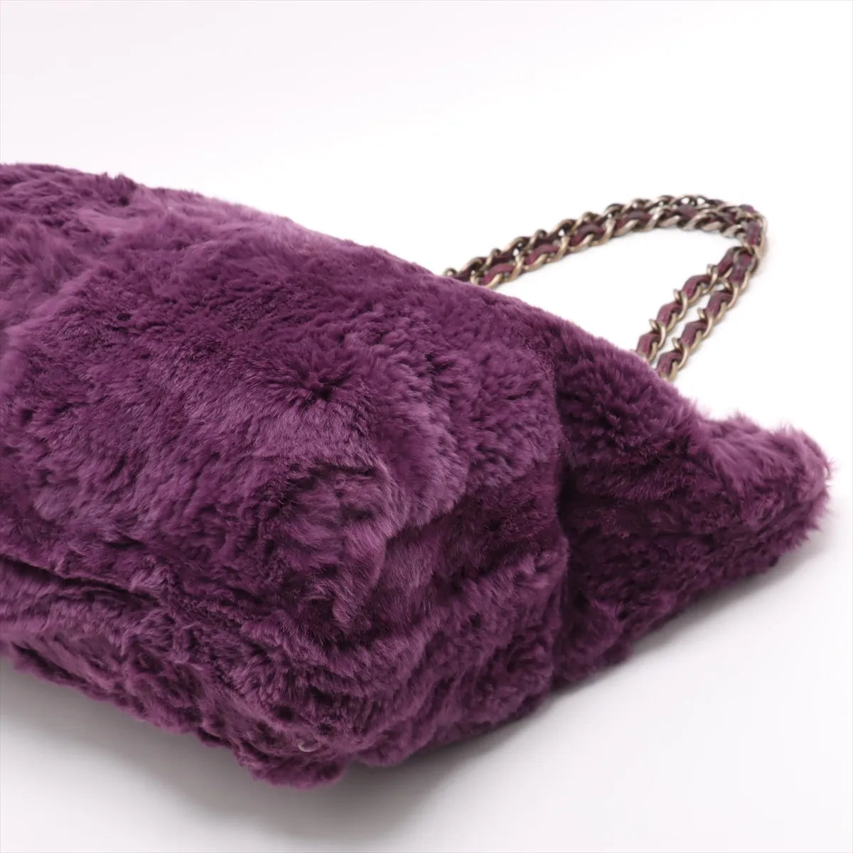 Chanel CC Logo Fur Chain Tote Bag Purple