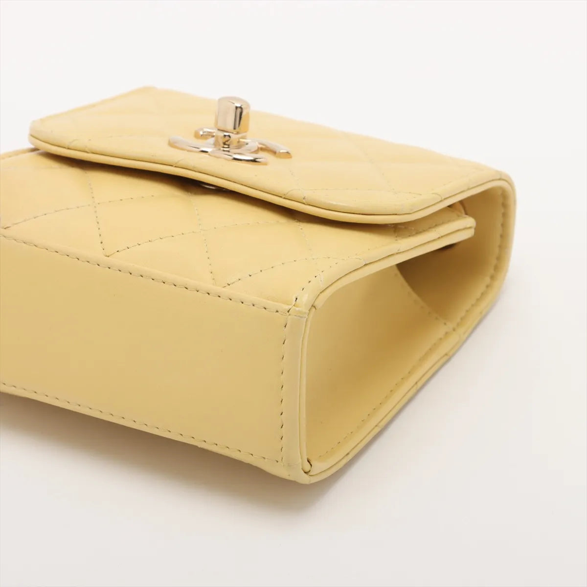 Chanel CC Logo Mini Matelasse Lambskin Single Flap Single Chain Bag Yellow