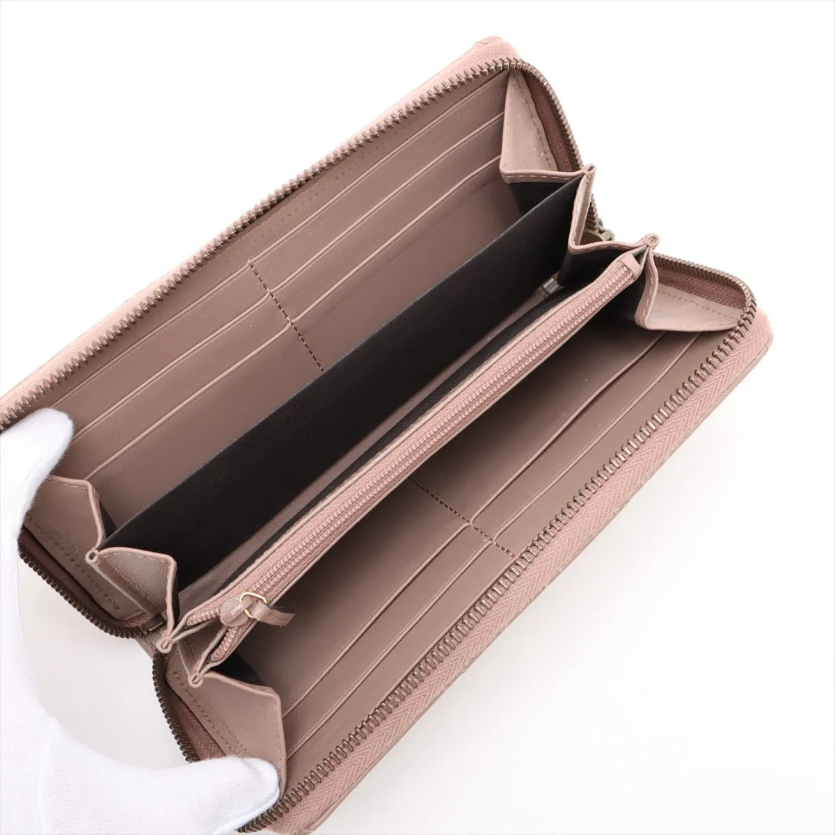 Gucci GG Marmont Chevron Leather Zippy Long Wallet Pink Beige