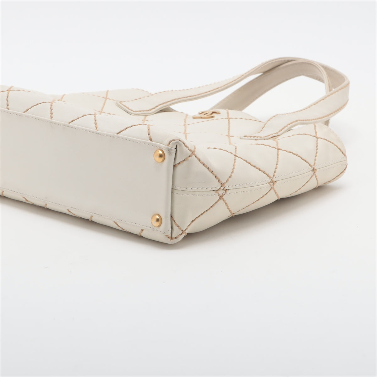 Chanel CC Logo Wild Stitch Leather Handbag White * PREORDER *