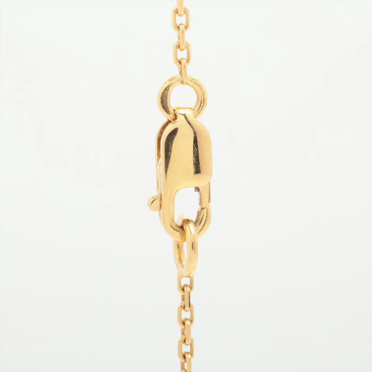 Van Cleef & Arpels Sweet Alhambra Shells Necklace Yellow Gold