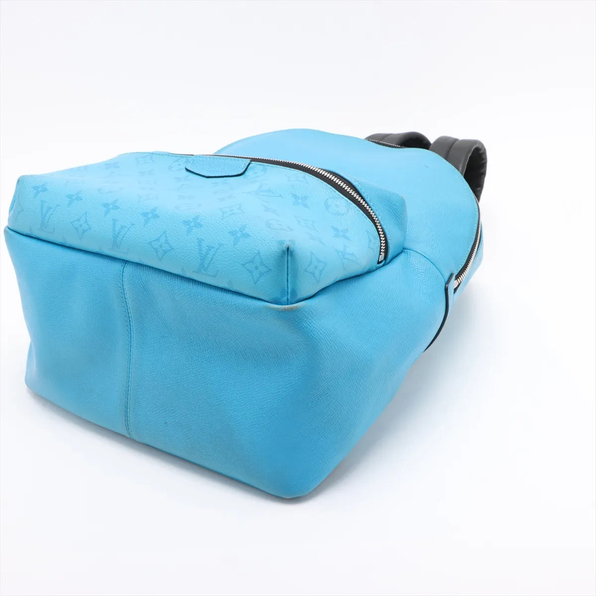 Louis Vuitton Monogram Taigarama Discovery Backpack Light Blue