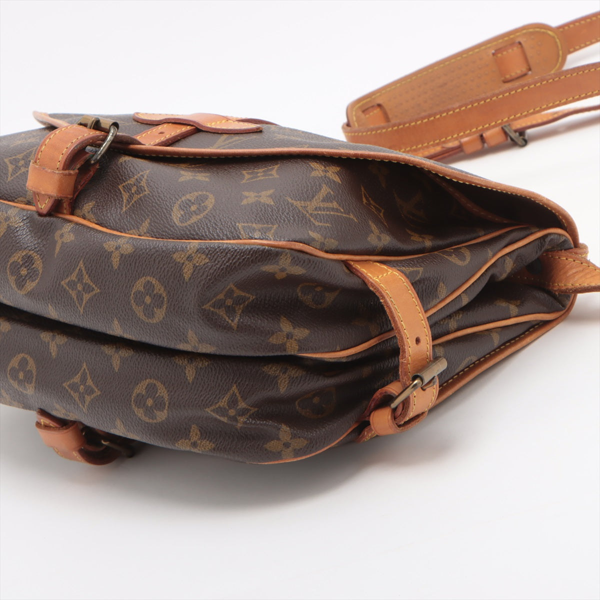 Louis Vuitton Monogram Saumur 30