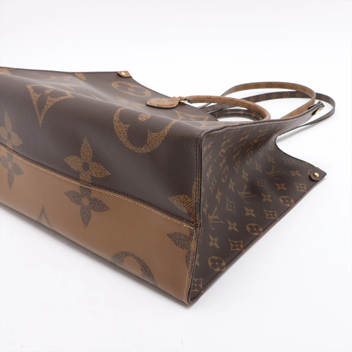 Louis Vuitton Giant Monogram Reverse On the Go GM