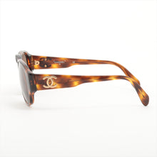Load image into Gallery viewer, Quality Chanel Coco Mark Marble Brown Gold Sunglasses