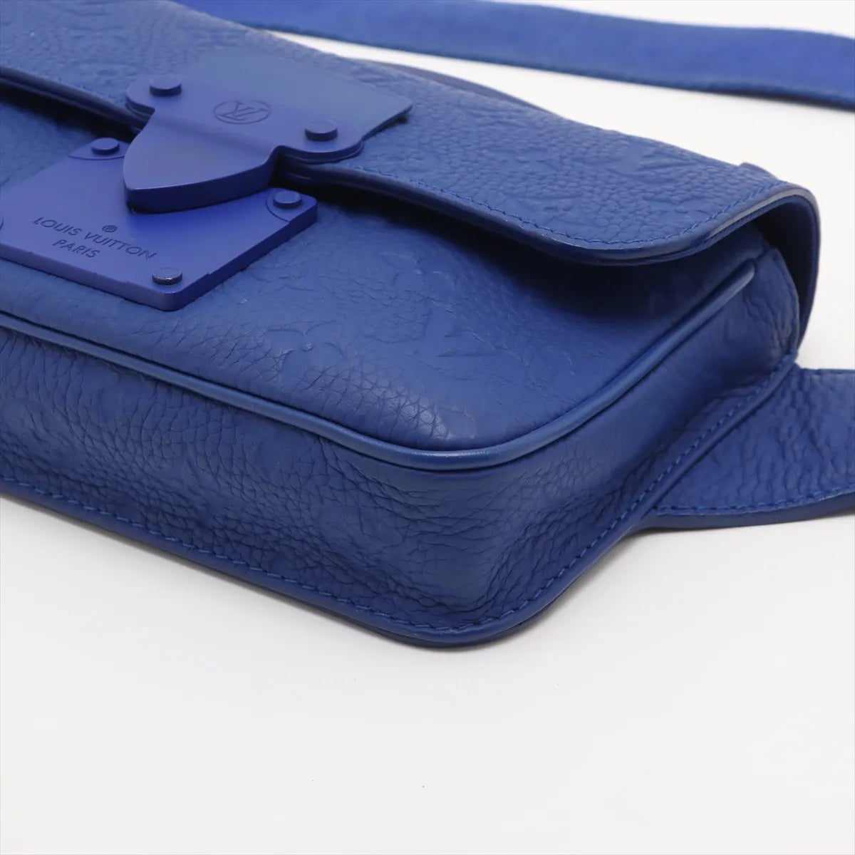 Buy Louis Vuitton Monogram Empreinte S-Lock Messenger Bag Blue