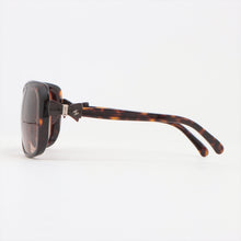 Load image into Gallery viewer, Top rated Chanel CC Ribbon Sunglass Brown