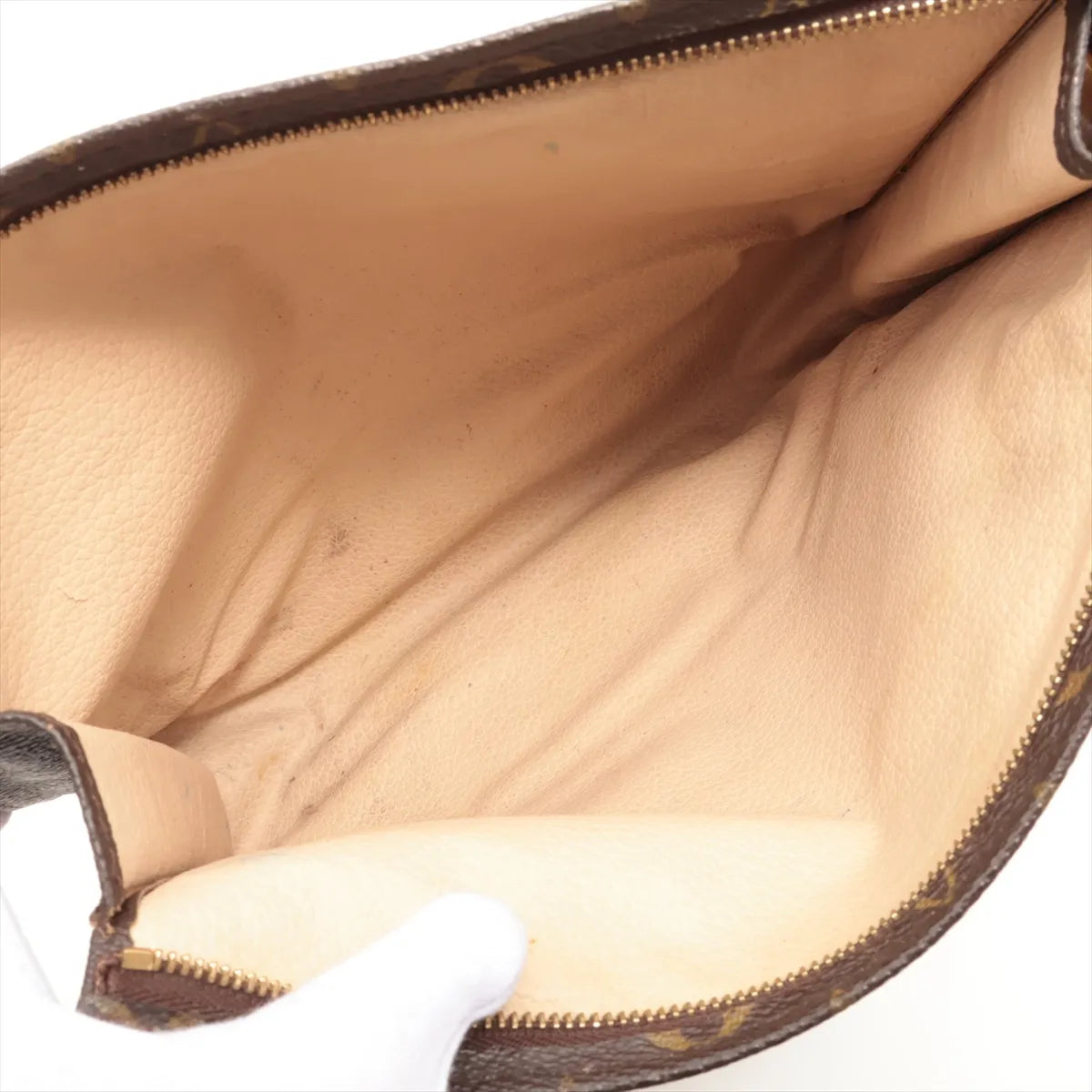 Louis Vuitton Monogram Pochette Toilette 26