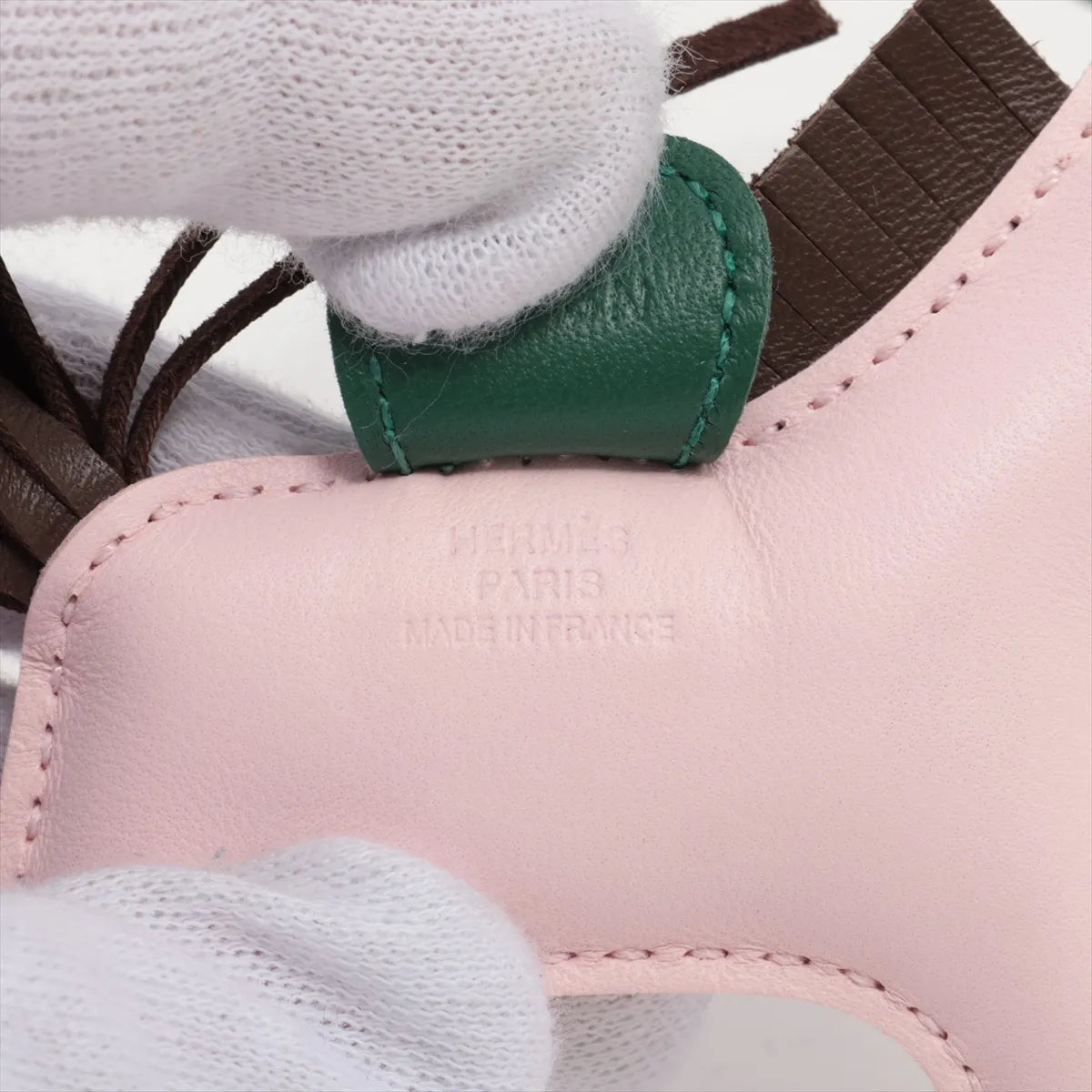 Hermes Rodeo Charm PM Agneau Milo Pink