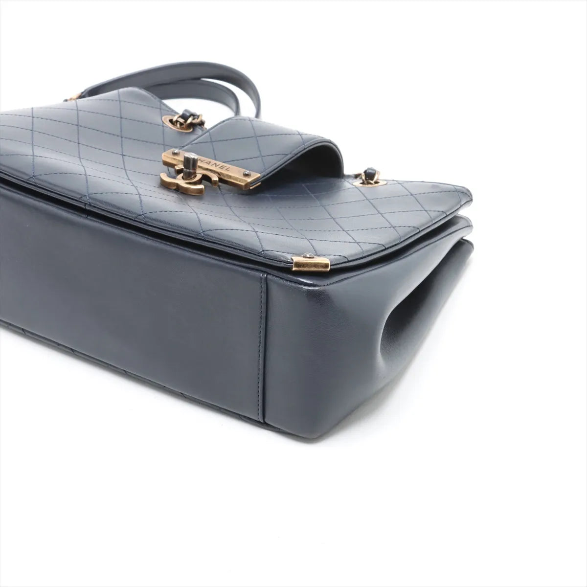 Chanel CC Logo Matelasse Leather Chain Tote Bag Navy Blue