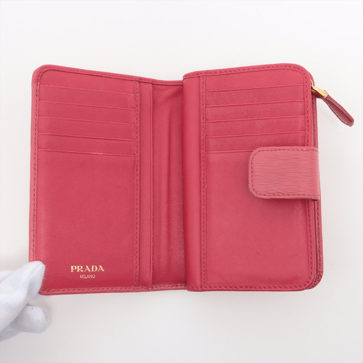 Prada Leather Bi-fold Wallet Pink