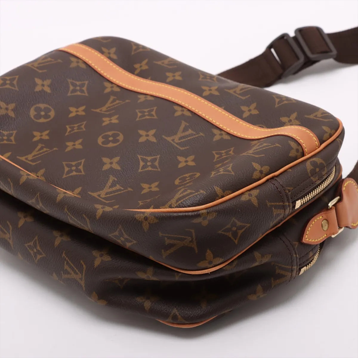 Louis Vuitton Monogram Reporter PM