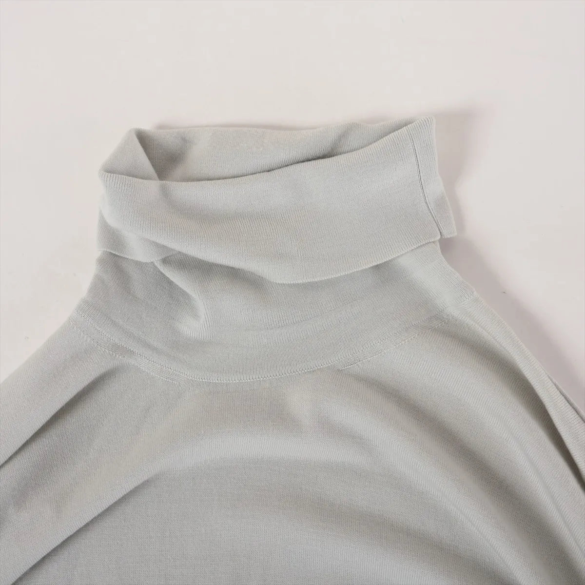 Hermès Wool Turtleneck Knit Light Grey