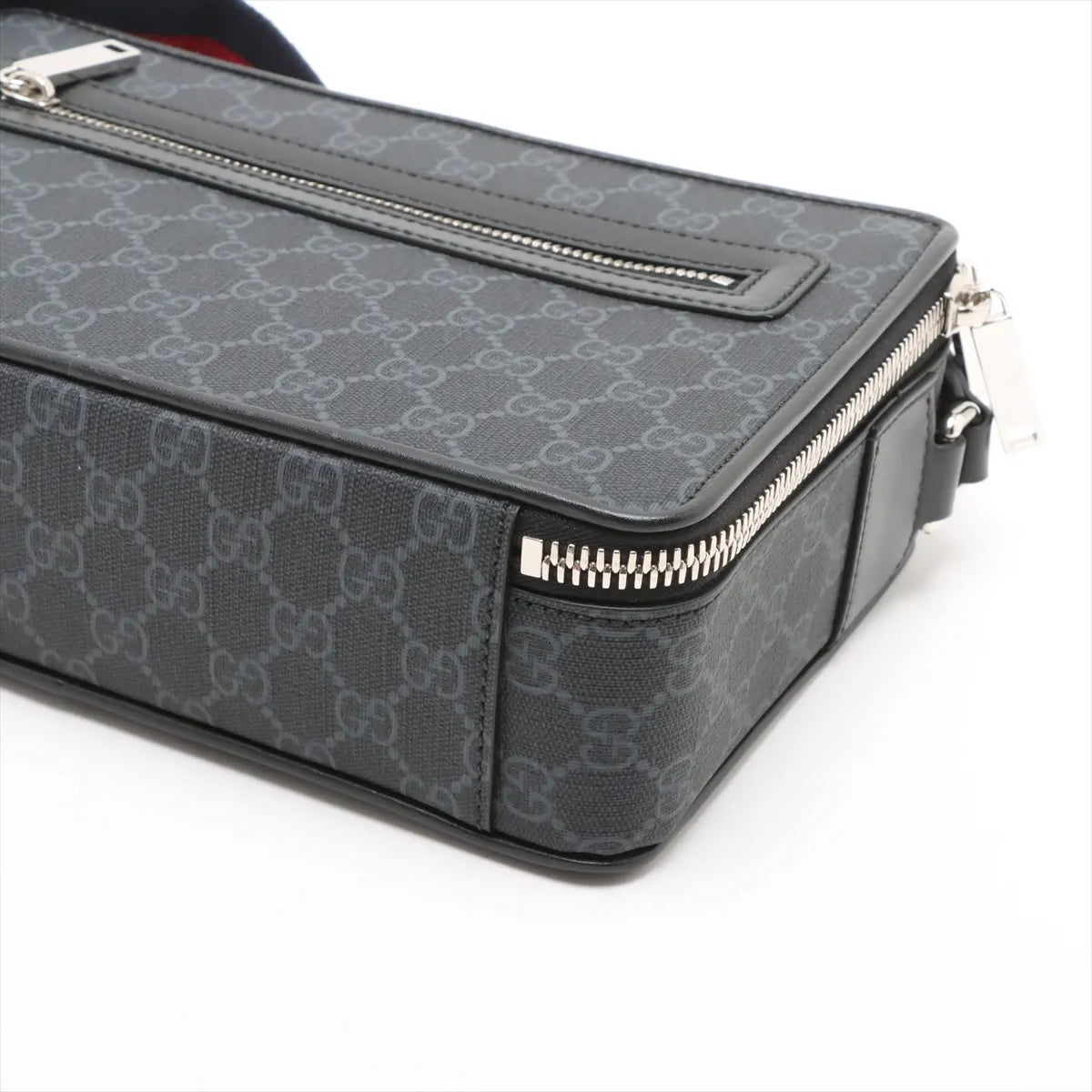 Gucci GG Supreme Leather Shoulder Bag Black
