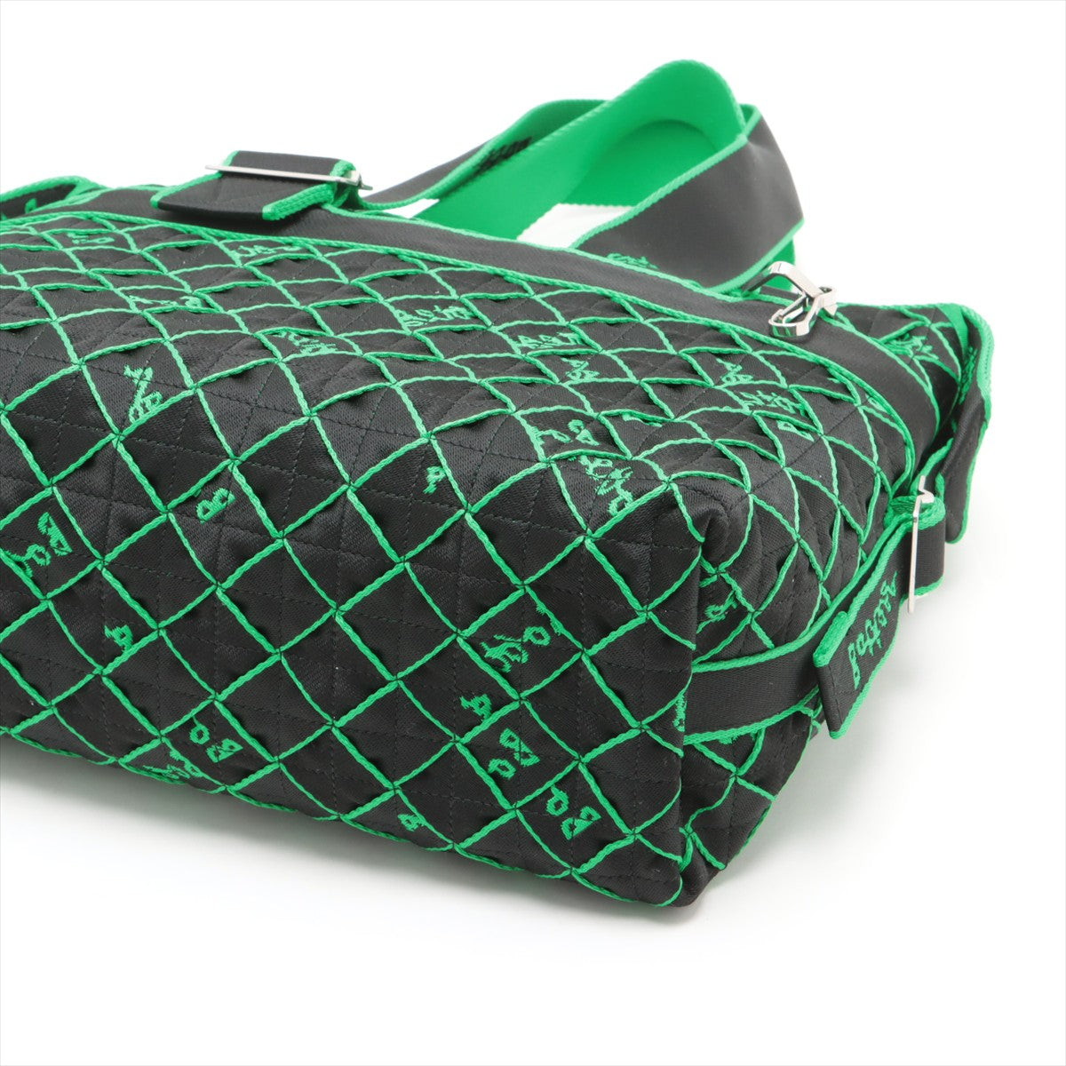 Bottega Veneta Webbing Polyester Two-Way Tote Bag Green x Black * PREORDER *