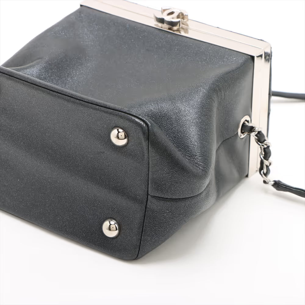 Chanel CC Logo Matelassé Leather Vanity Shoulder Bag Black