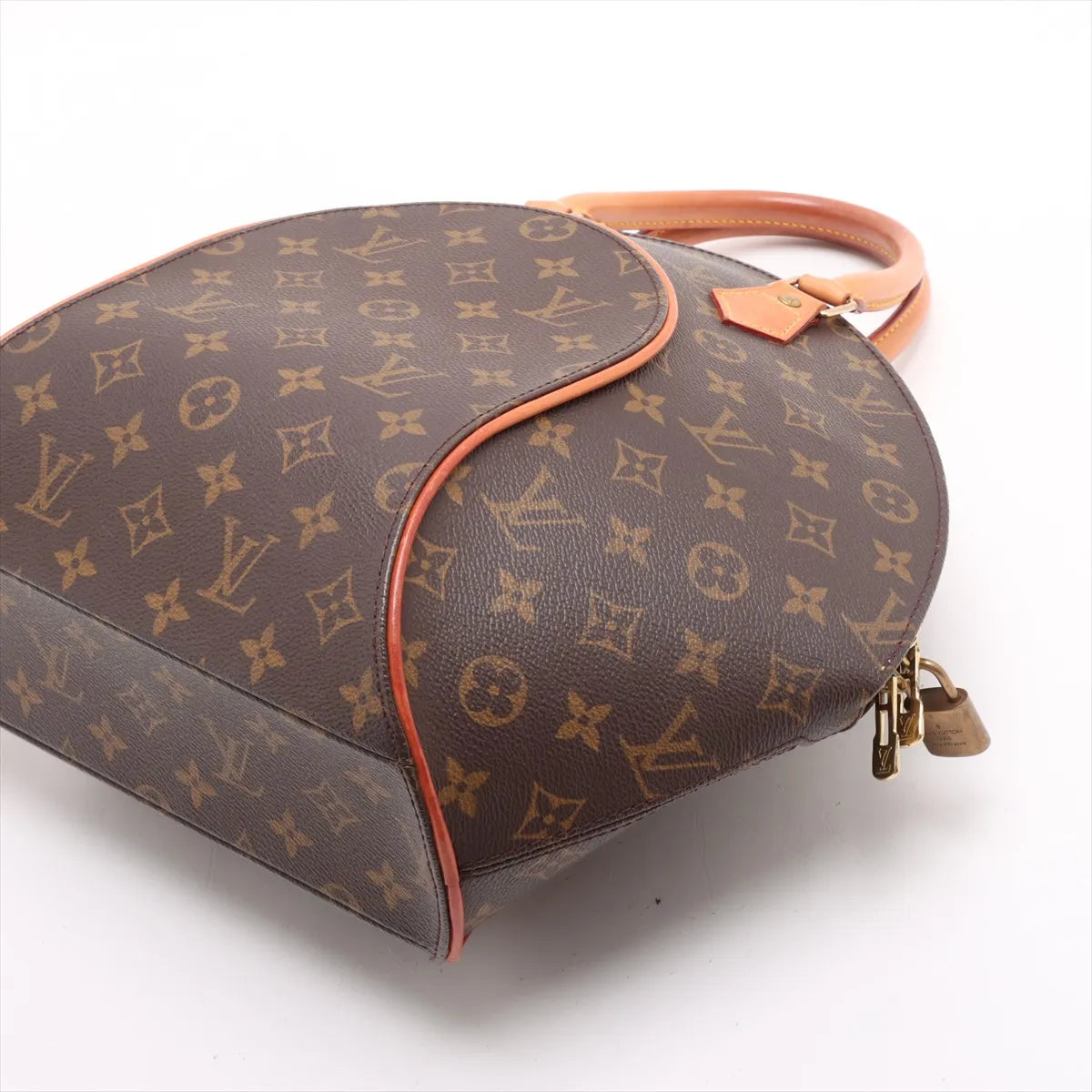Louis Vuitton Monogram Ellipse MM