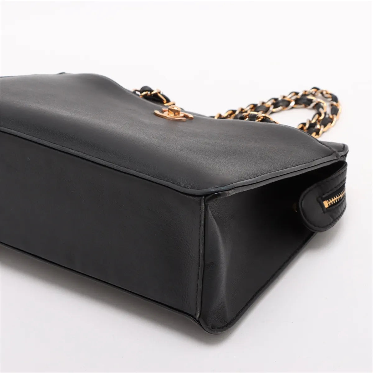 Chanel CC Logo Leather Chain Shoulder Bag Black