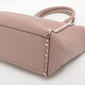 Valentino Garavani Rockstuds Leather Two-Way Tote Bag Pink