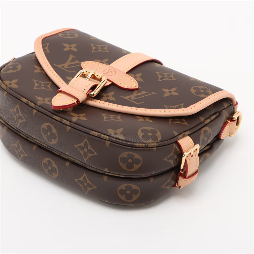 Louis Vuitton Monogram Saumur BB
