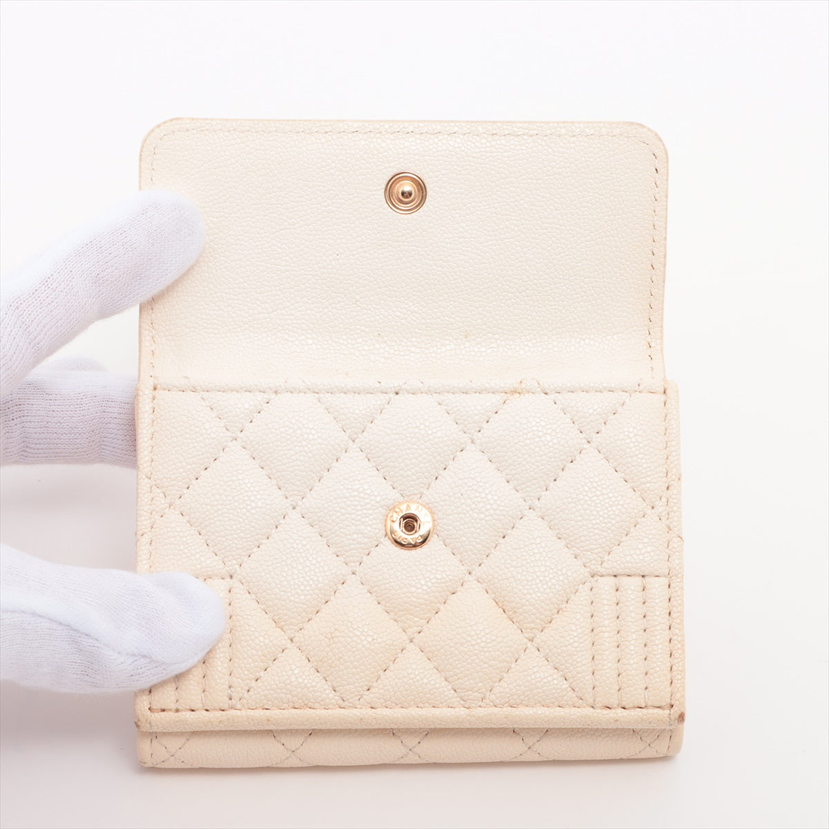 Chanel Boy Chanel Caviar Skin Compact Wallet Ivory