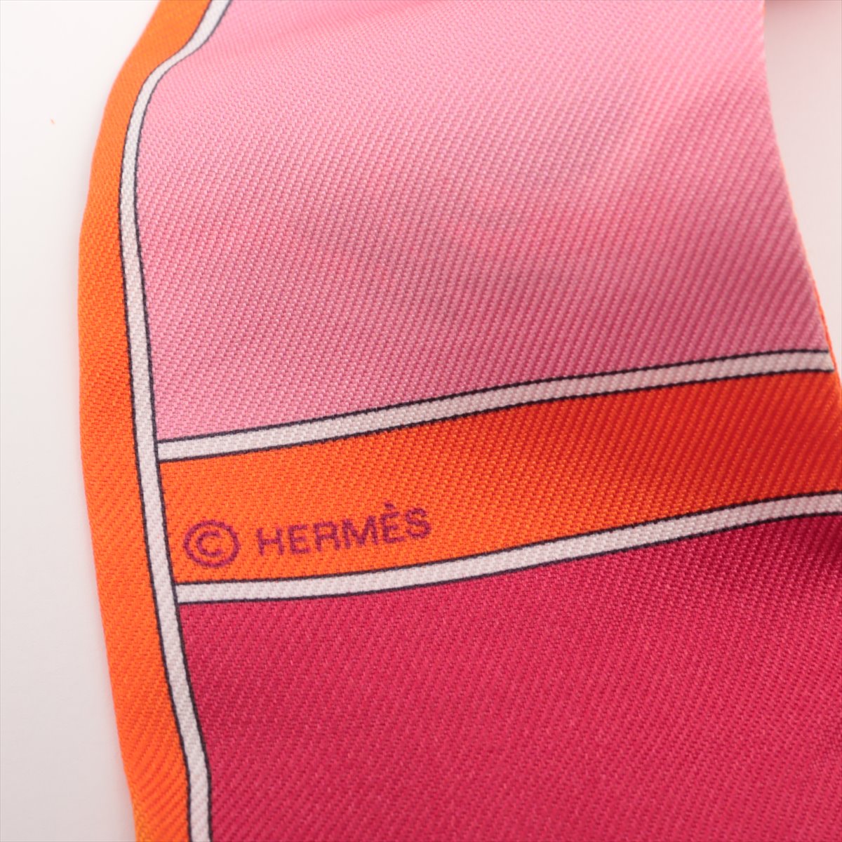 Hermès Twilly Camails Silk Multicolor