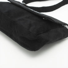 Load image into Gallery viewer, Chanel Novelty Pile Shoulder Bag Black