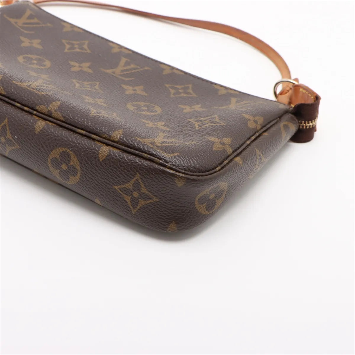 Louis Vuitton Monogram Pochette Accessories