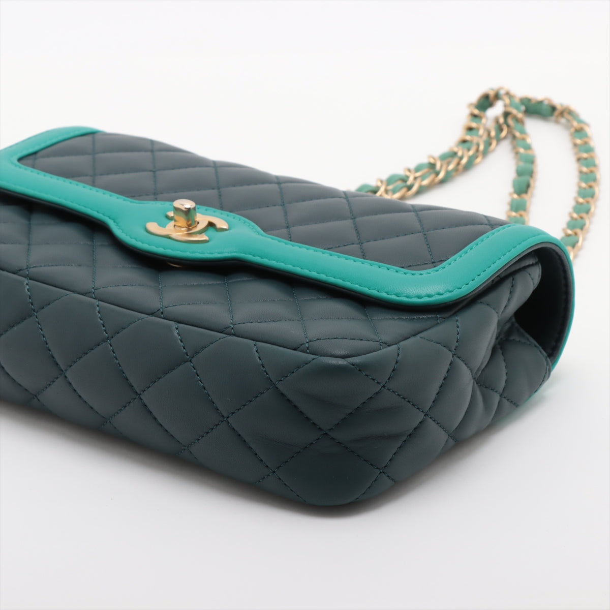 Chanel CC Logo Matelasse Lambskin Chain Shoulder Bag Dark Green x Turquoise