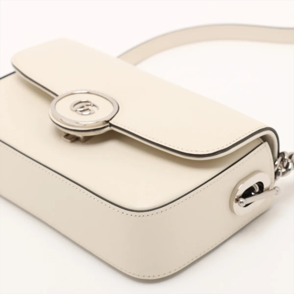 Gucci Petit GG Leather Shoulder Bag Beige