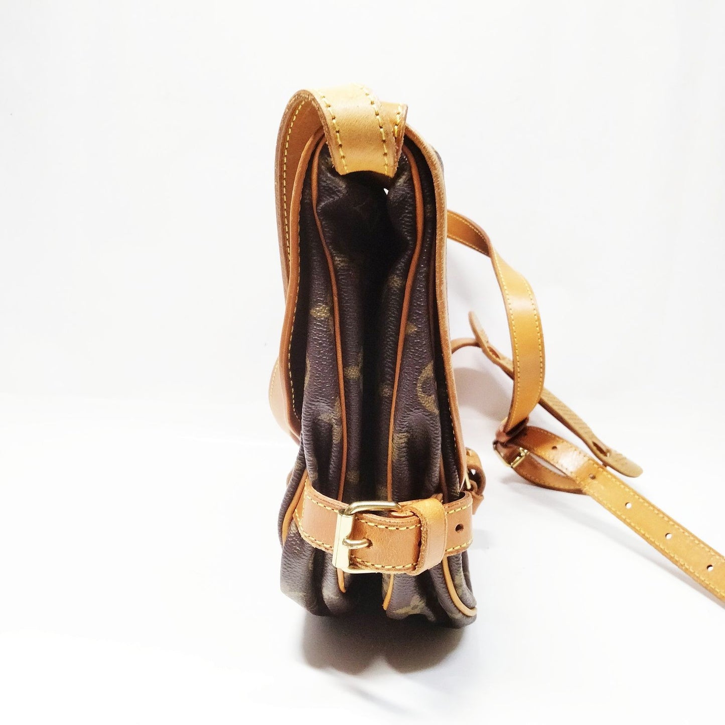 Louis Vuitton Monogram Saumur 30