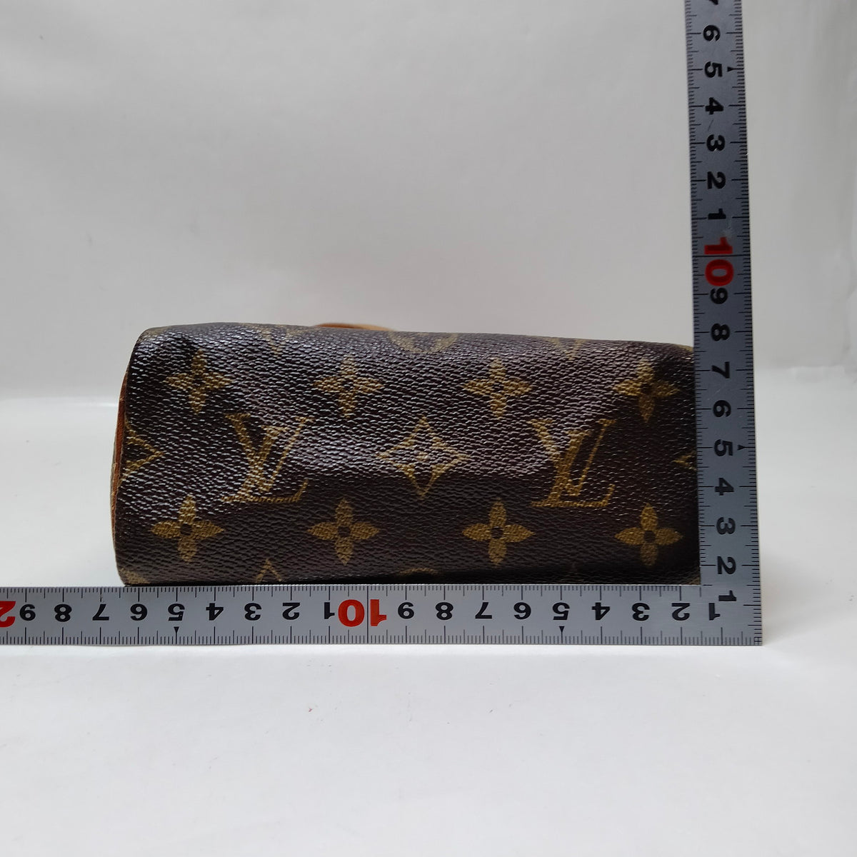 Louis Vuitton Monogram Mini Speedy Bag — detail 3