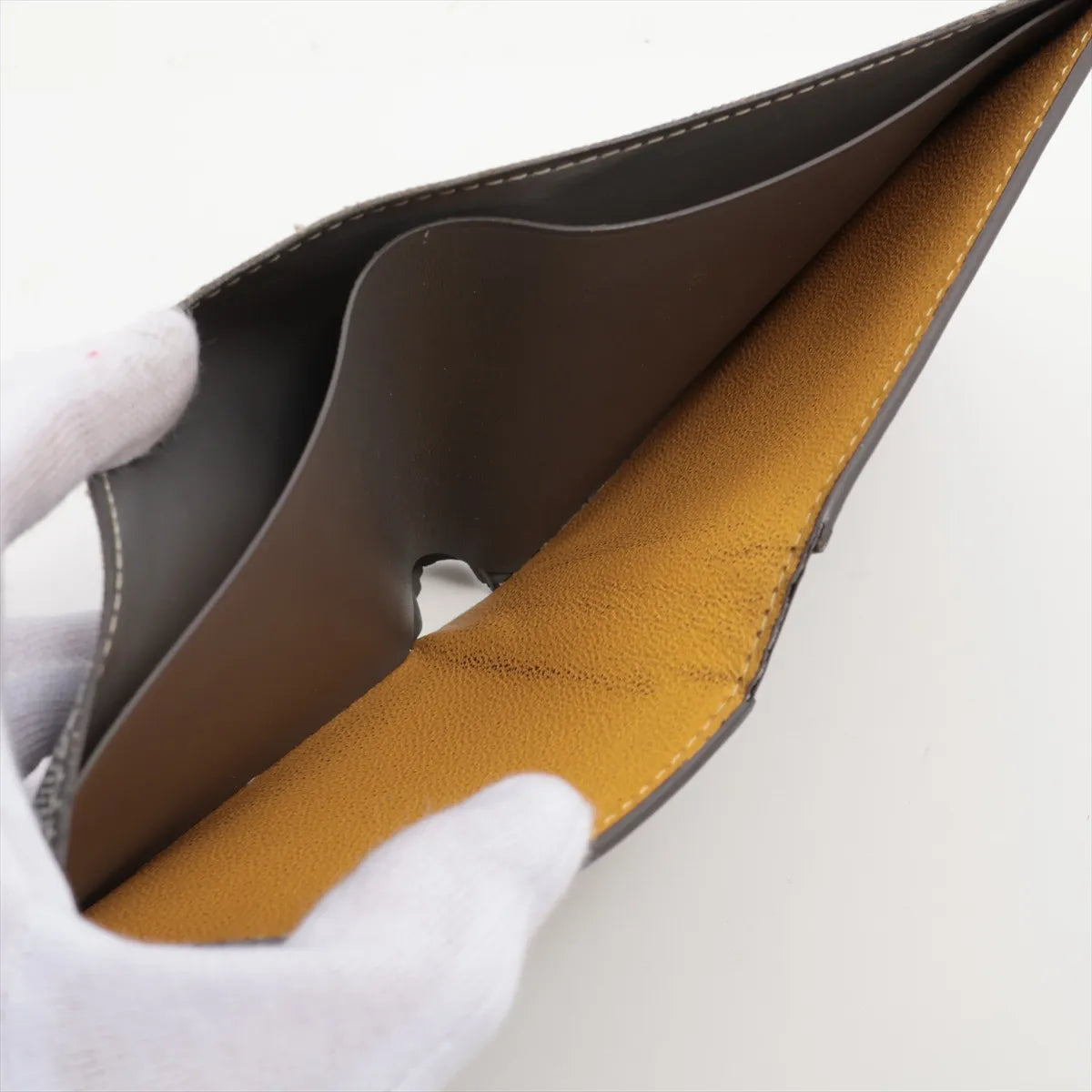 Goyard Herringbone Victoire Compact Wallet Light Grey