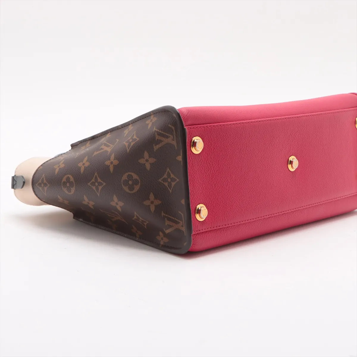 Louis Vuitton Monogram x Taurillon On My Side Red x Beige *PREORDER*