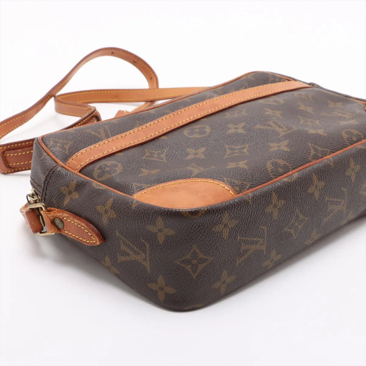 Louis Vuitton Monogram Trocadero 27