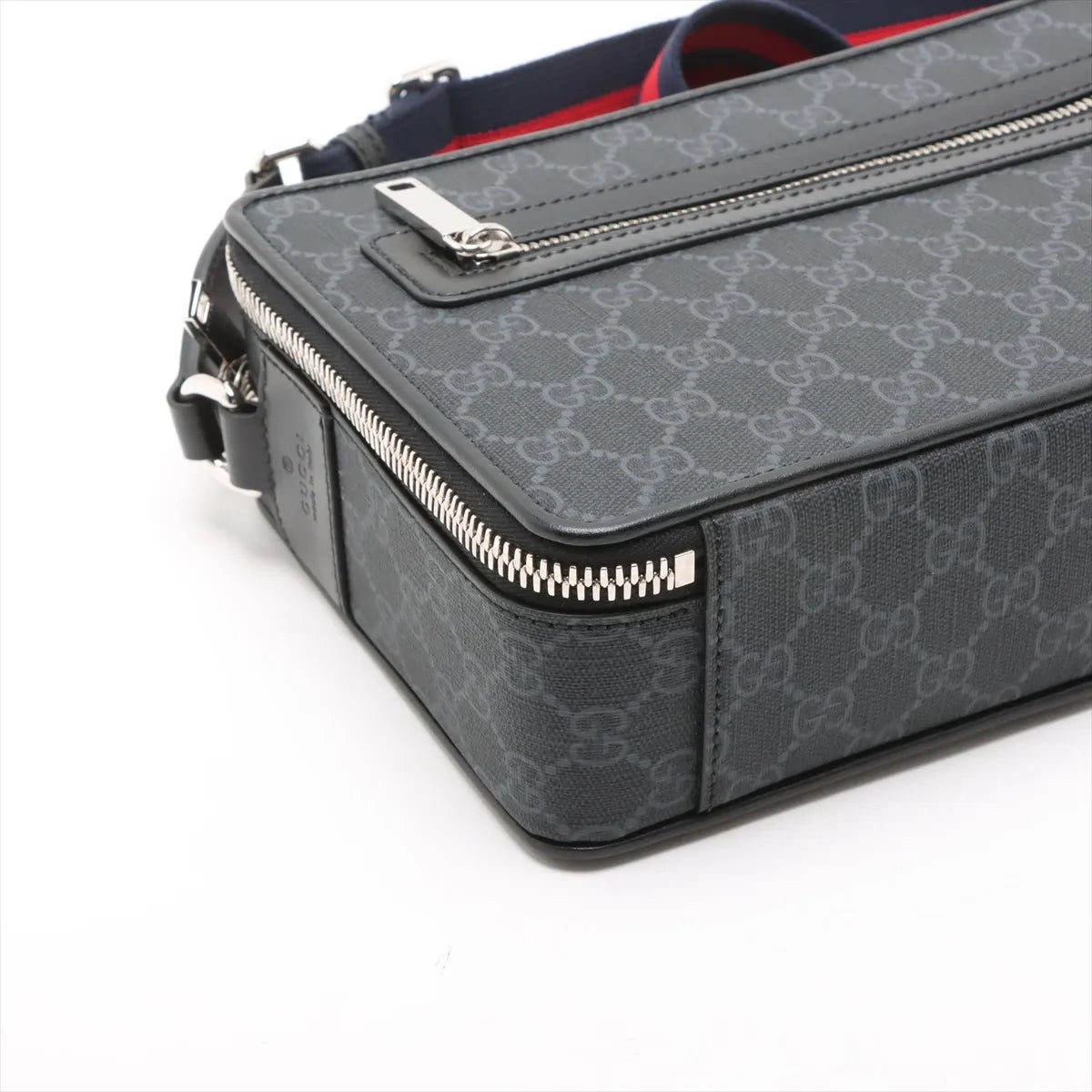 Gucci GG Supreme Leather Shoulder Bag Black