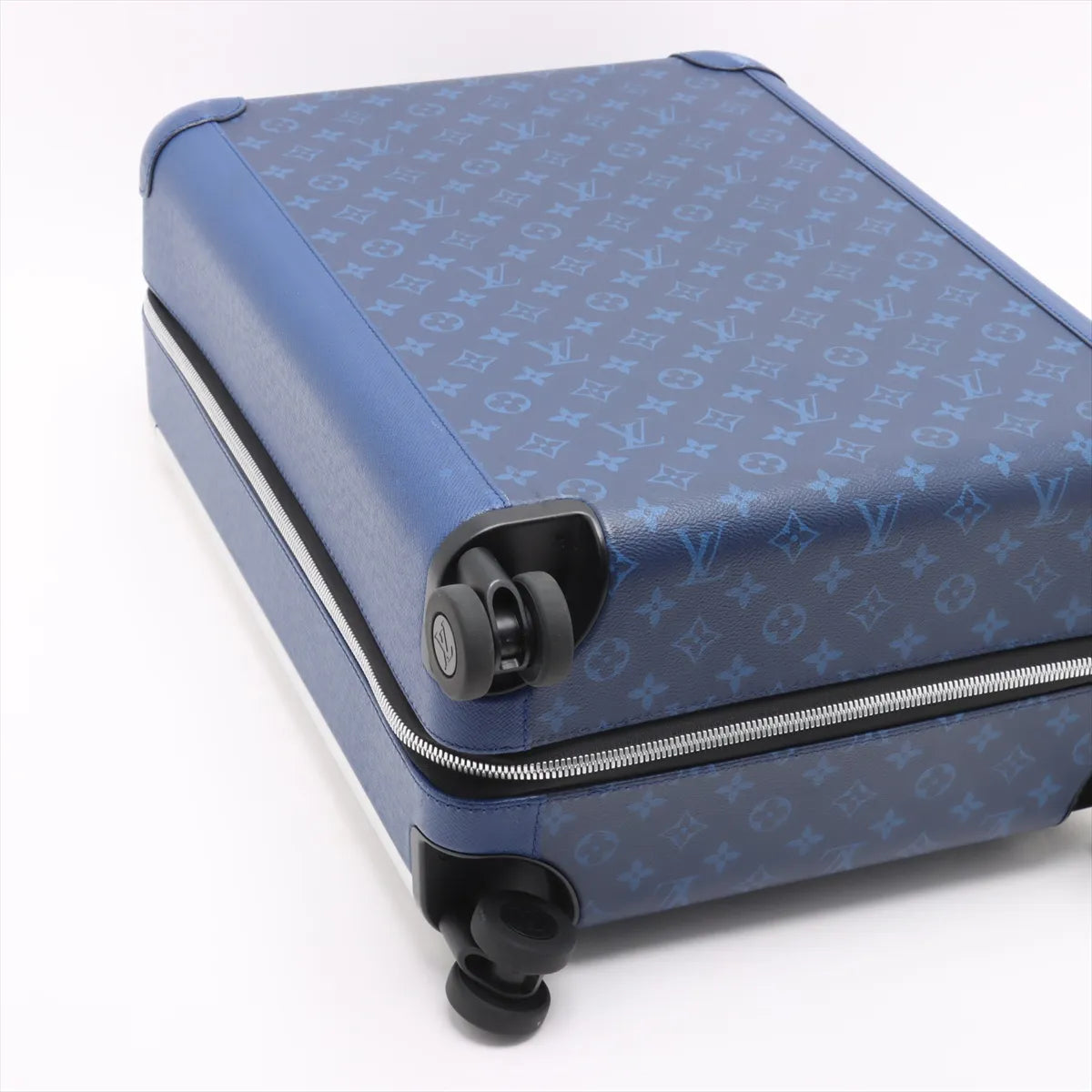 Louis Vuitton Monogram Taigarama Horizon 55 Blue