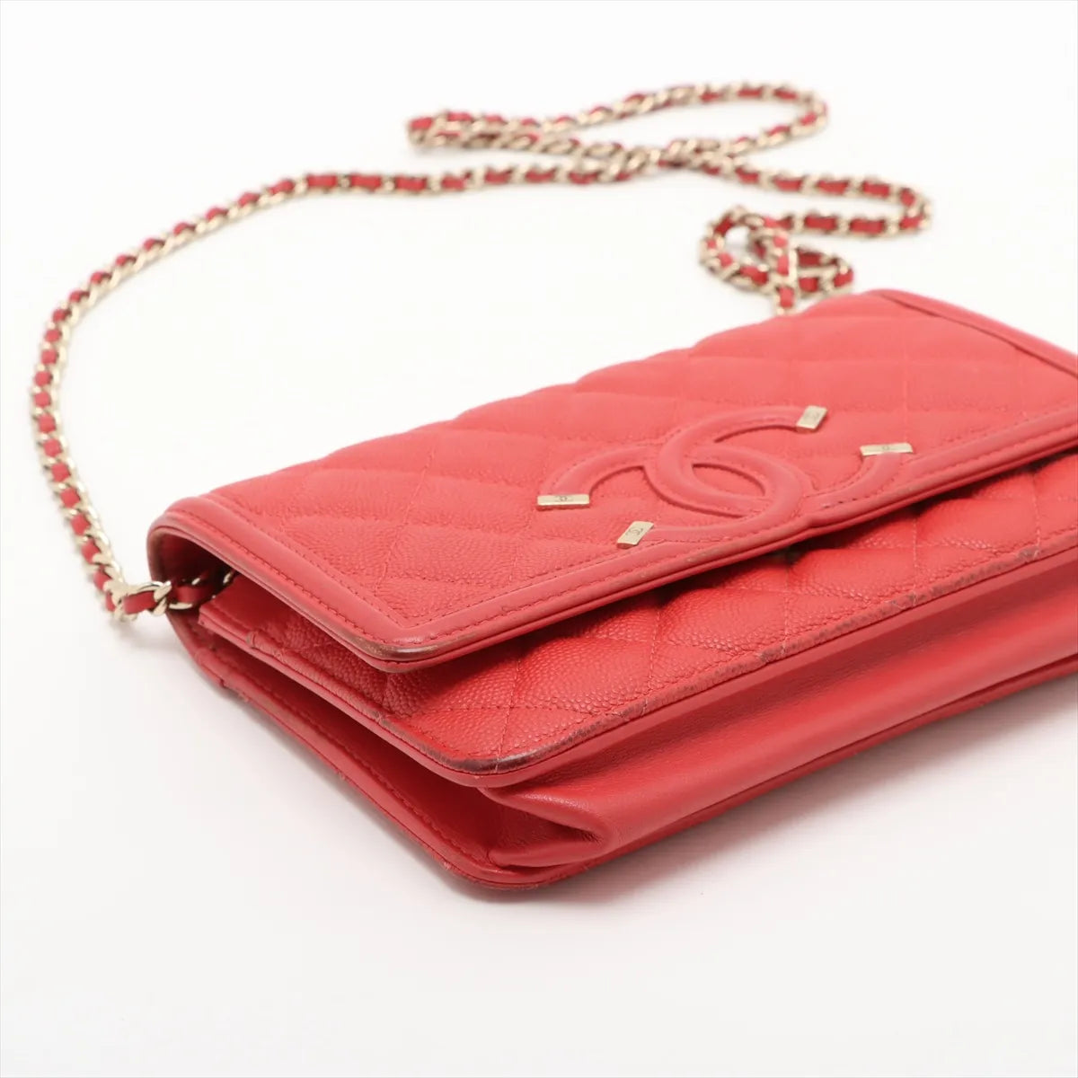 Chanel CC Logo Filigree Caviar Skin Chain Wallet Bag Red