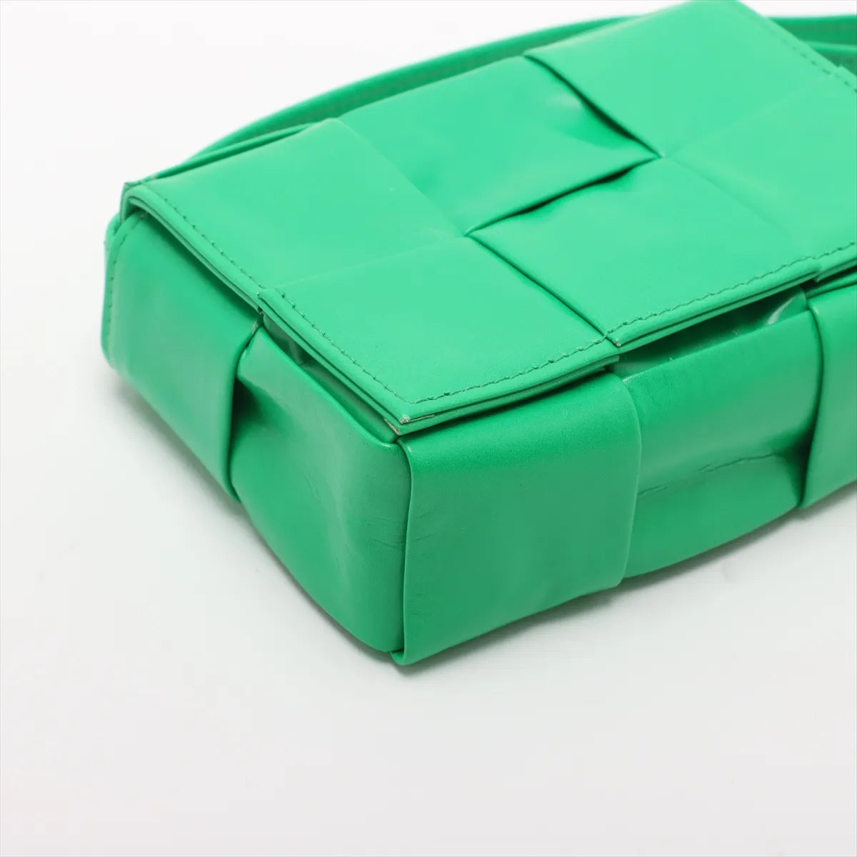 Bottega Veneta Maxi Intrecciato Candy Cassette Leather Shoulder Bag Green