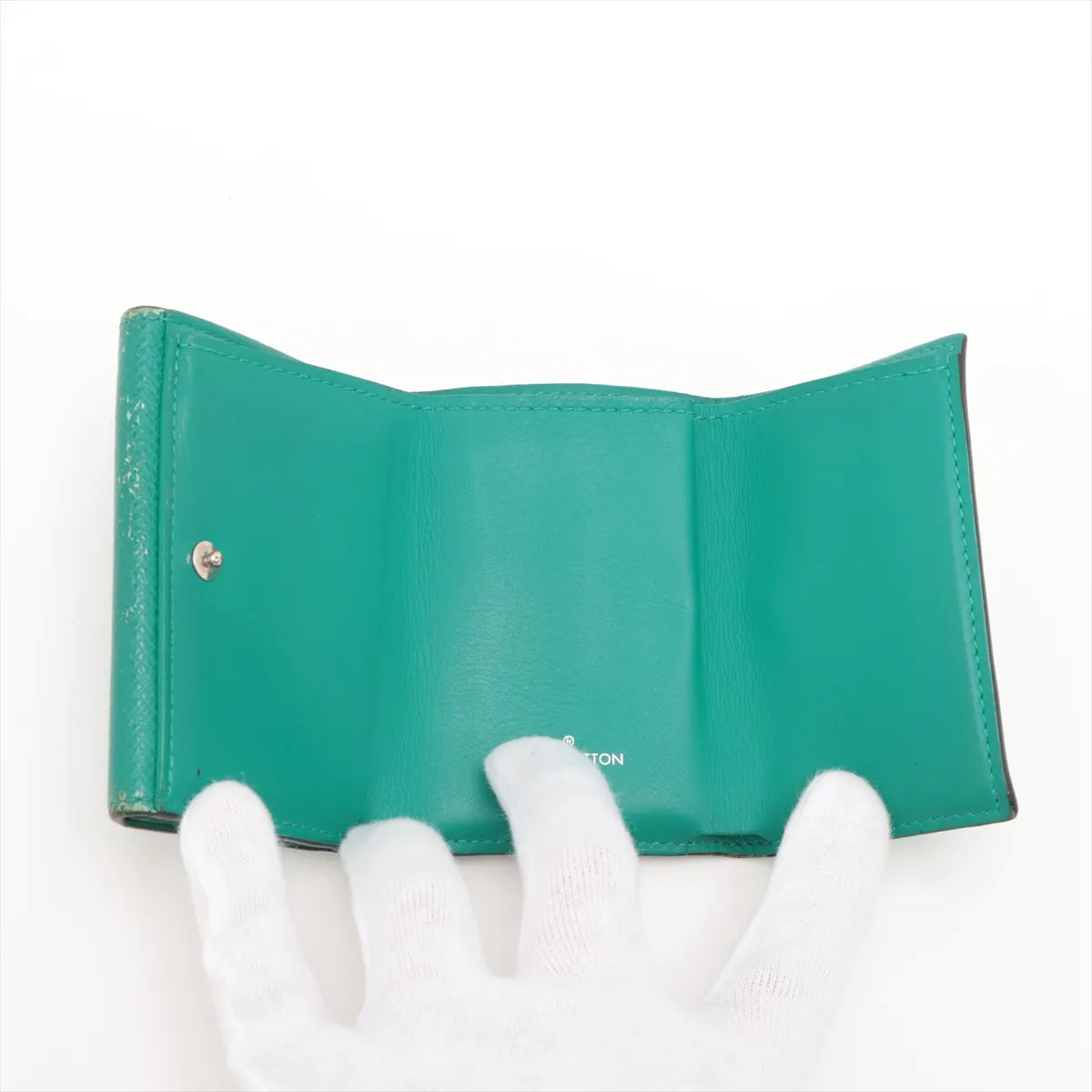 Louis Vuitton Monogram Taigarama Discovery Compact Wallet Green