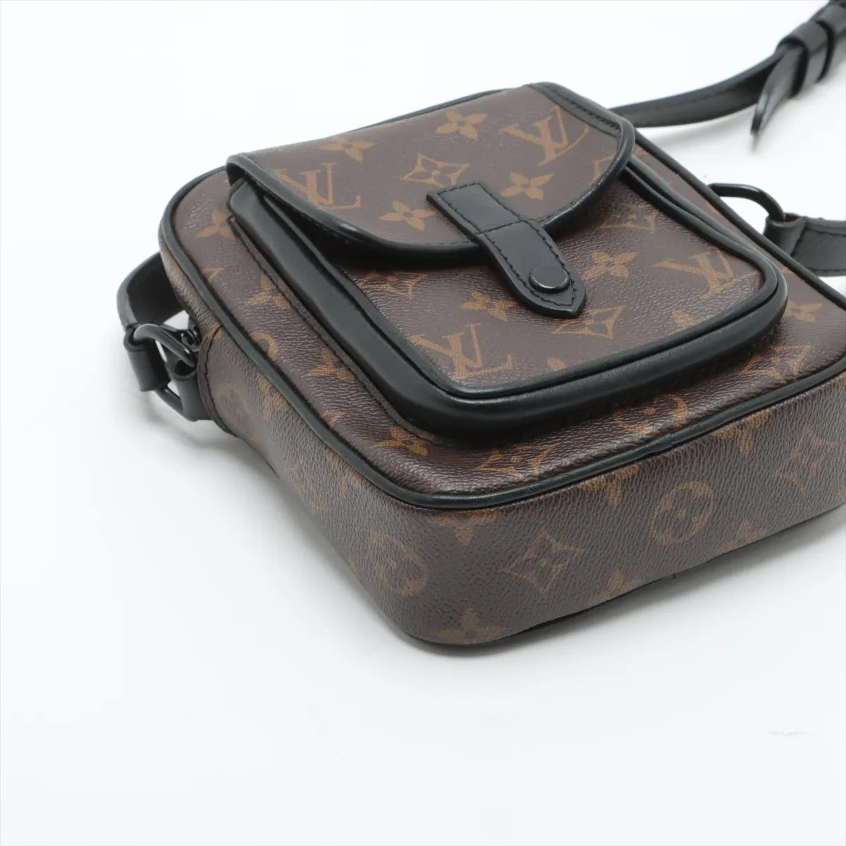 Louis Vuitton Monogram Christopher Wearable Wallet